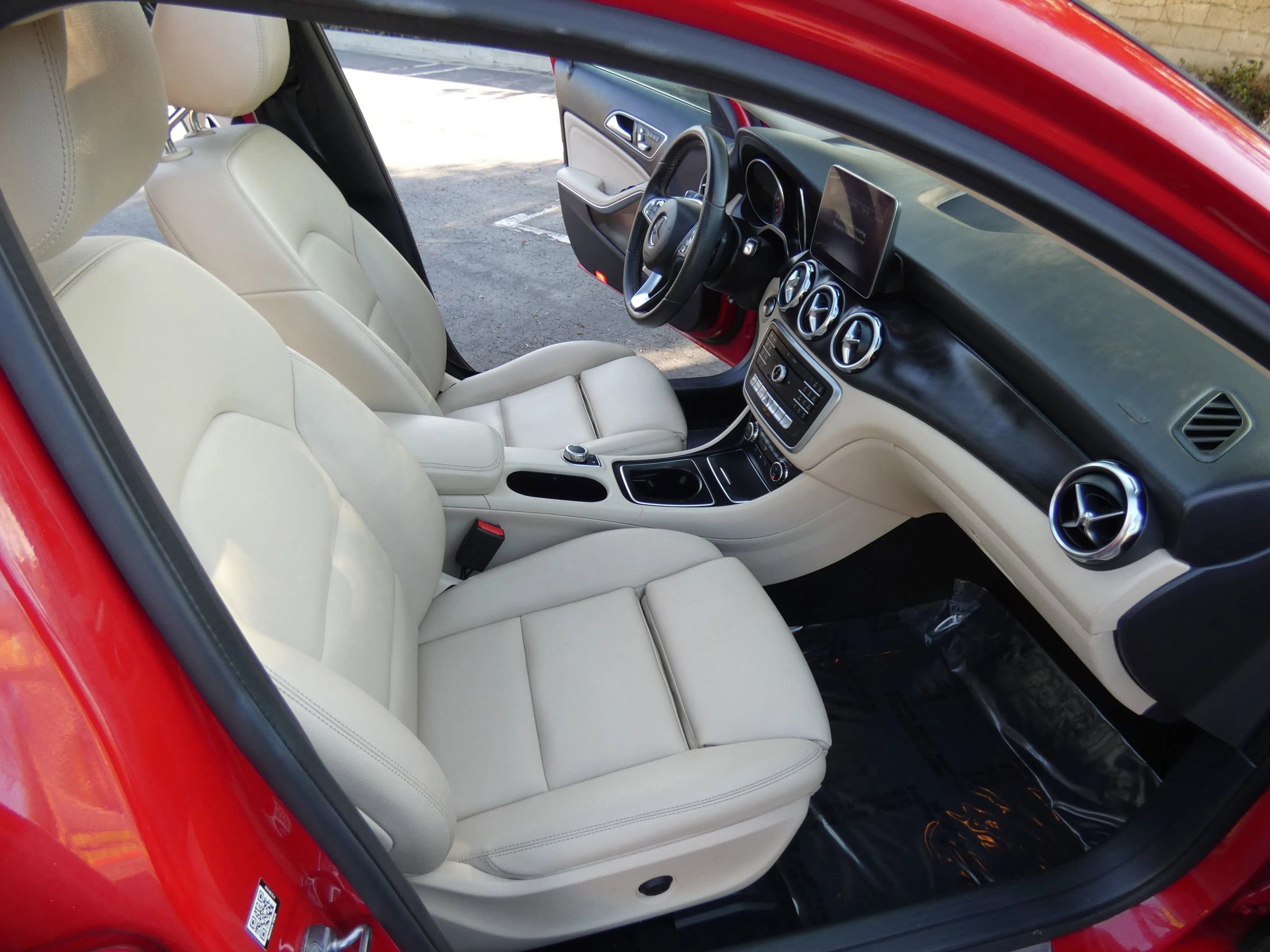 Used 2019 Mercedes-Benz GLA 250 image 24