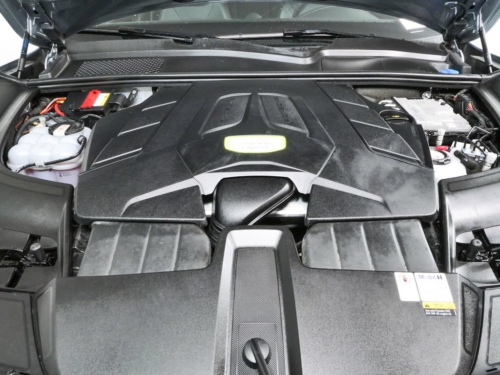 Certified 2022 Porsche Cayenne E-Hybrid AWD/4WD image 34