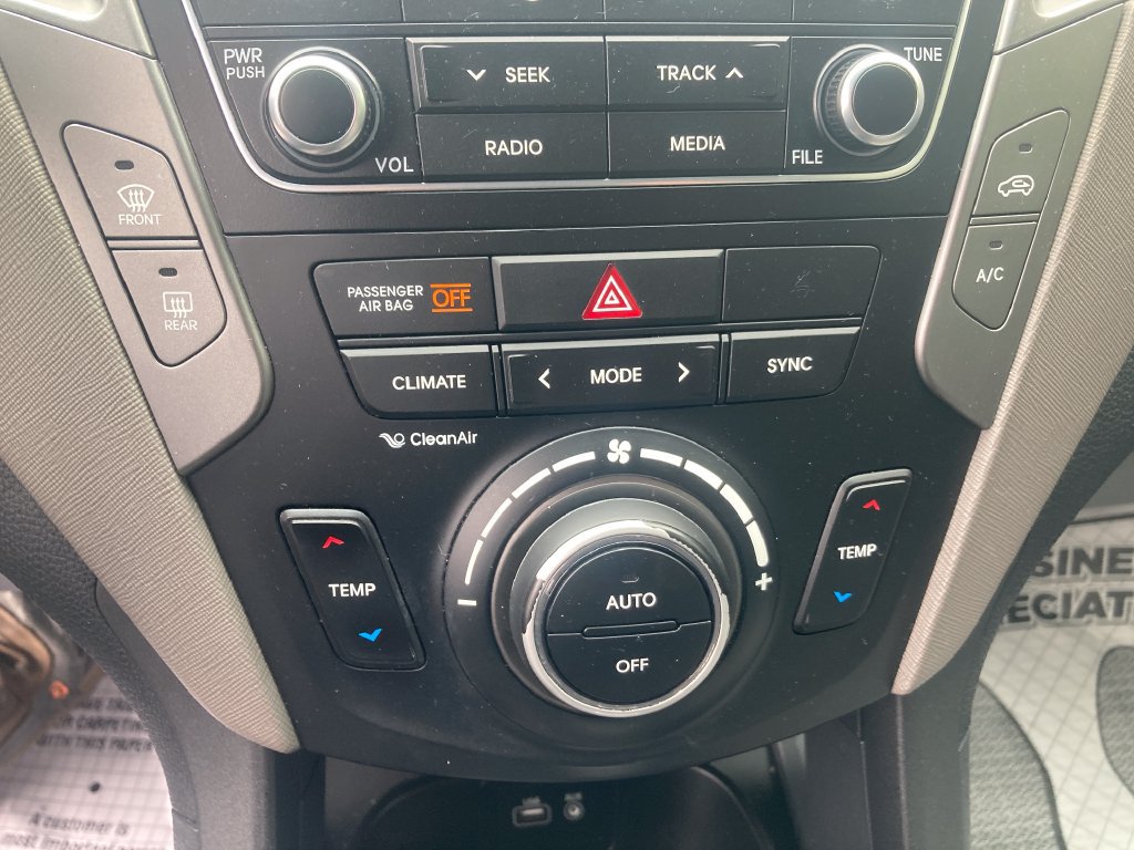 Used 2017 Hyundai Santa Fe Sport AWD/4WD image 26