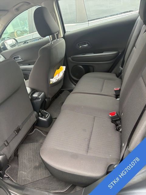 Used 2017 Honda HR-V LX image 3