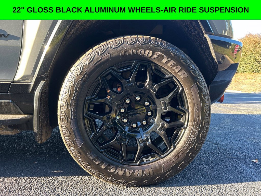 Used 2025 GMC Hummer EV 2X w/ LPO, Sport Package AWD/4WD image 2
