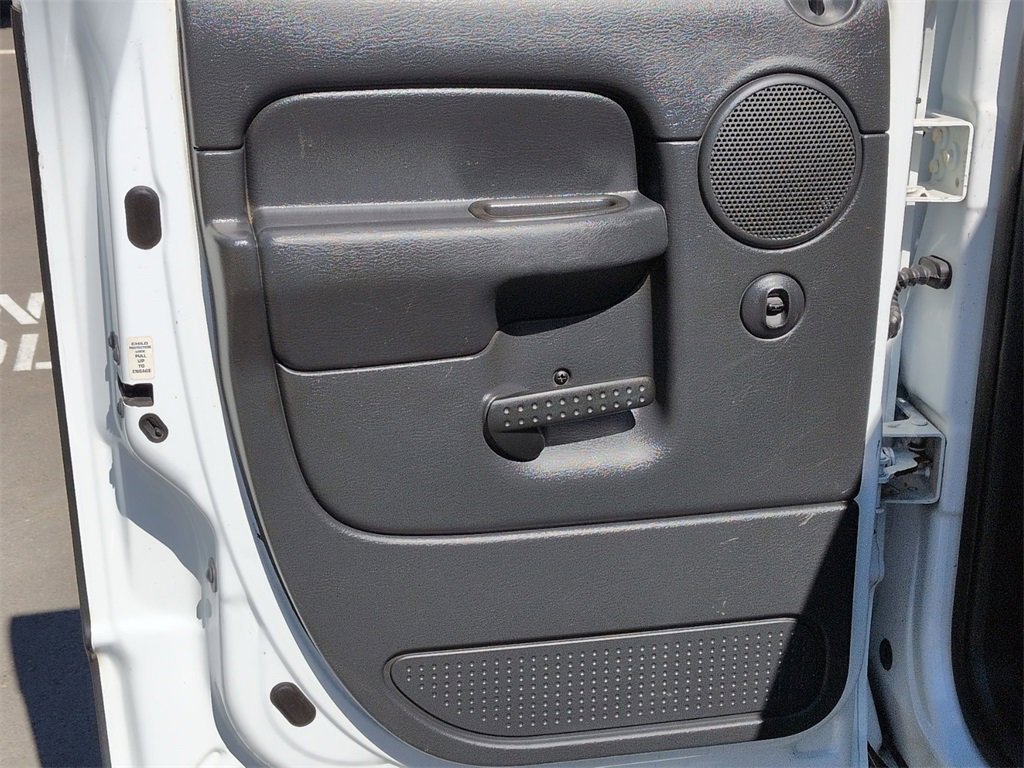 Used 2003 Dodge Ram 1500 Truck SLT image 30