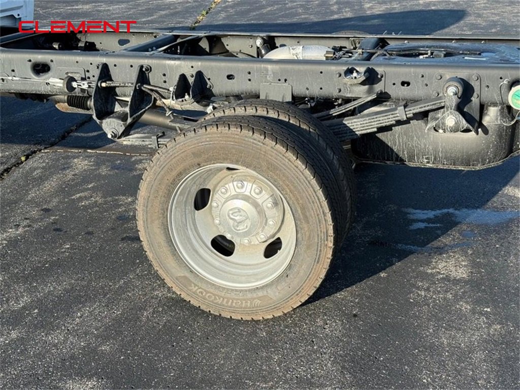 New 2026 RAM 5500 Tradesman w/ Chrome Appearance Group image 4