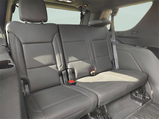 Used 2024 Chevrolet Tahoe Z71 w/ Luxury Package image 35