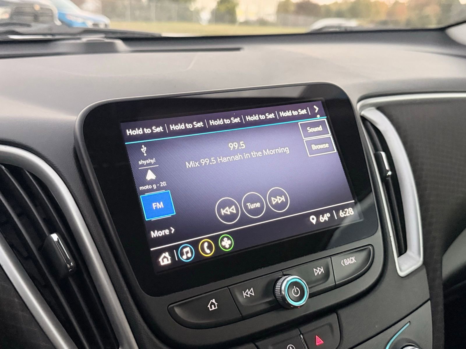 Used 2022 Chevrolet Malibu RS image 34