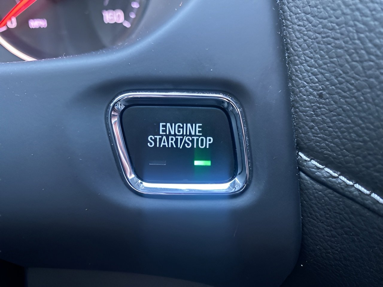 Used 2023 GMC Acadia SLE w/ Driver Convenience Package image 20