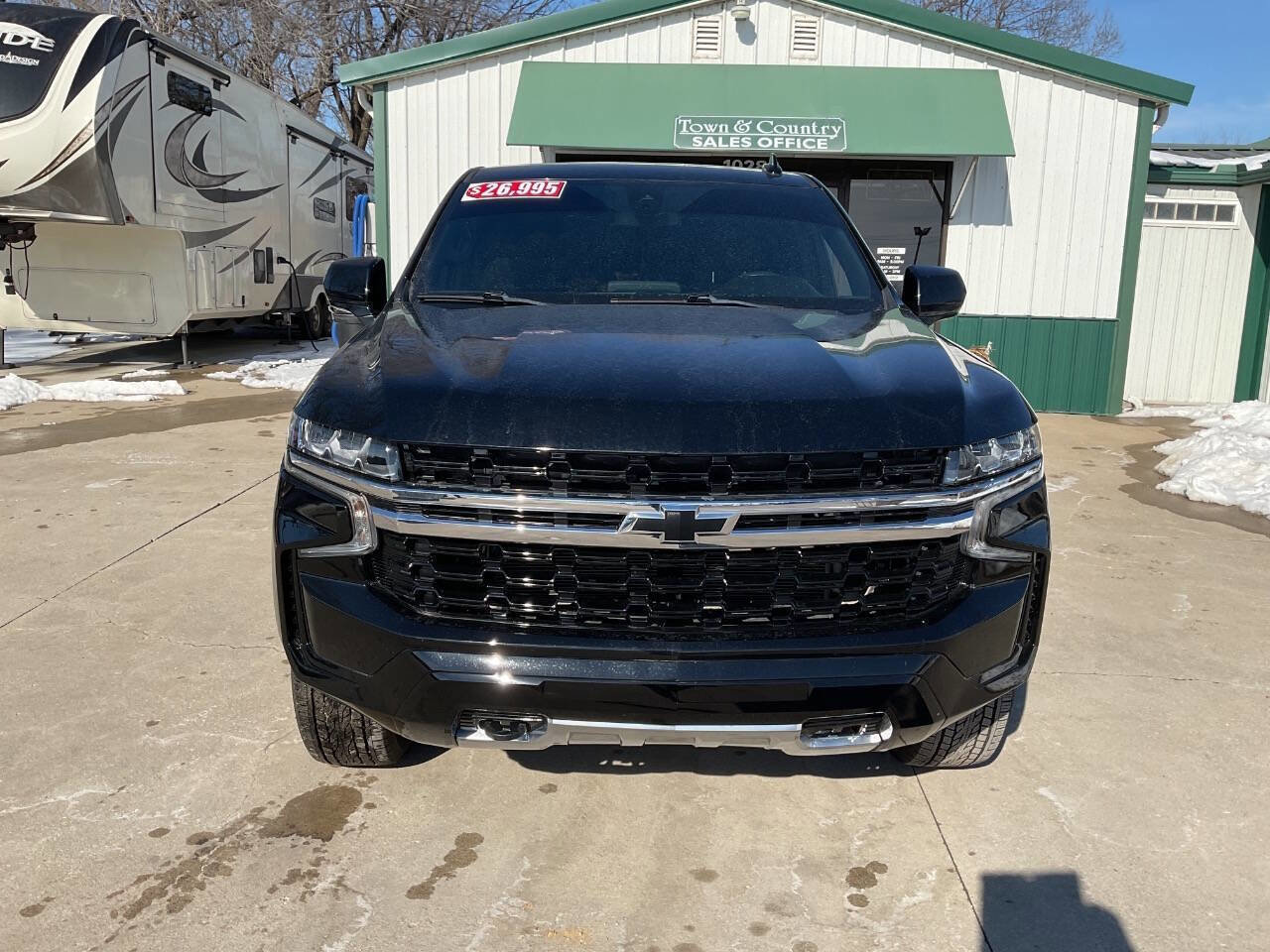 Used 2021 Chevrolet Tahoe 2WD w/ 1FL Safety Package image 4