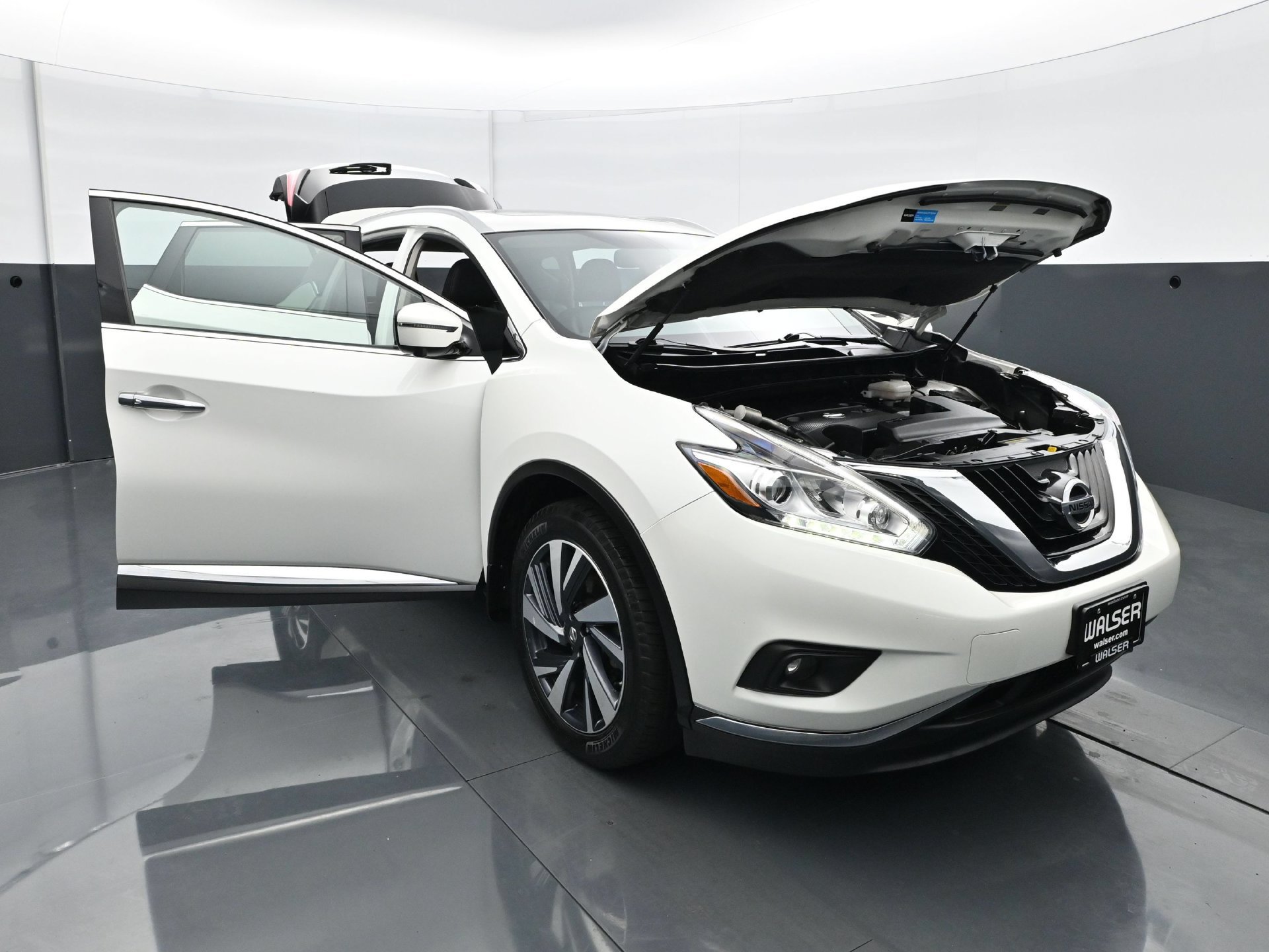 Used 2018 Nissan Murano Platinum w/ Cargo Package AWD/4WD image 40