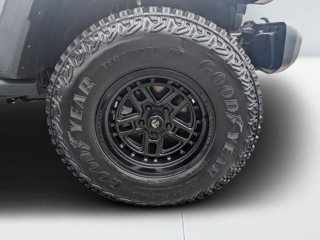 New 2025 Jeep Gladiator Sport image 8