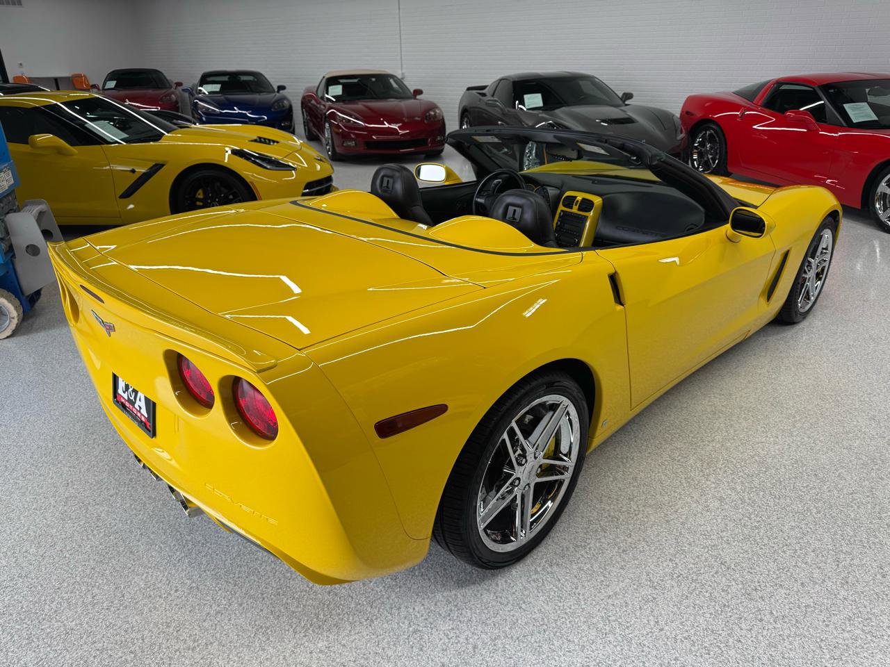 Used 2006 Chevrolet Corvette Convertible w/ Preferred Equipment Group image 14