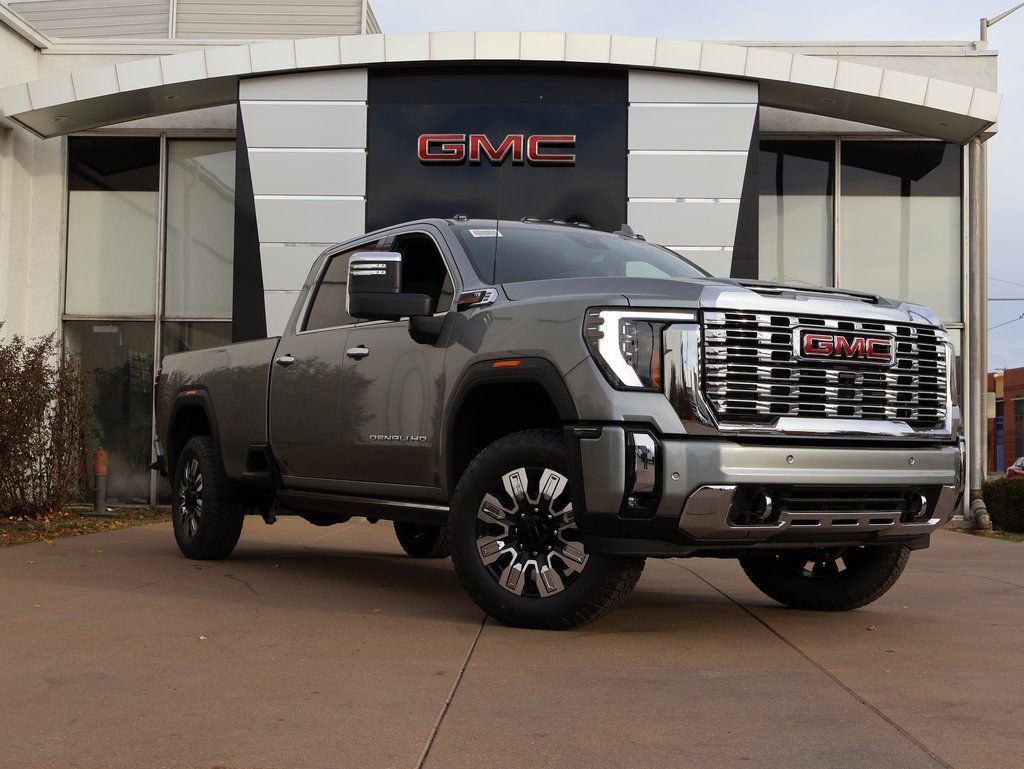 New 2026 GMC Sierra 3500 Denali w/ Denali Reserve Package