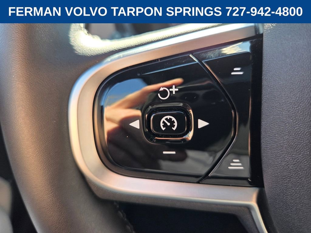 New 2026 Volvo XC90 B5 Plus w/ Protection Package Premier image 30