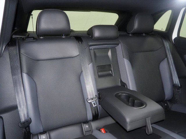 Used 2023 Volkswagen ID.4 Pro S RWD image 17