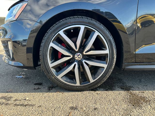 Used 2014 Volkswagen Jetta GLI Autobahn image 29