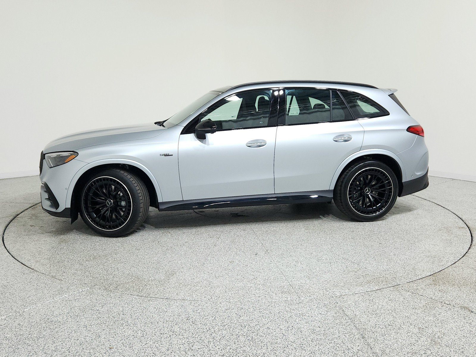 New 2026 Mercedes-Benz GLC 43 AMG 4MATIC image 2