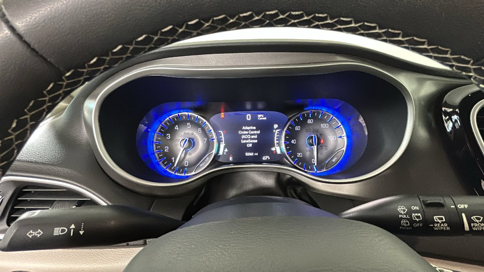 Used 2024 Chrysler Pacifica Touring-L FWD image 20