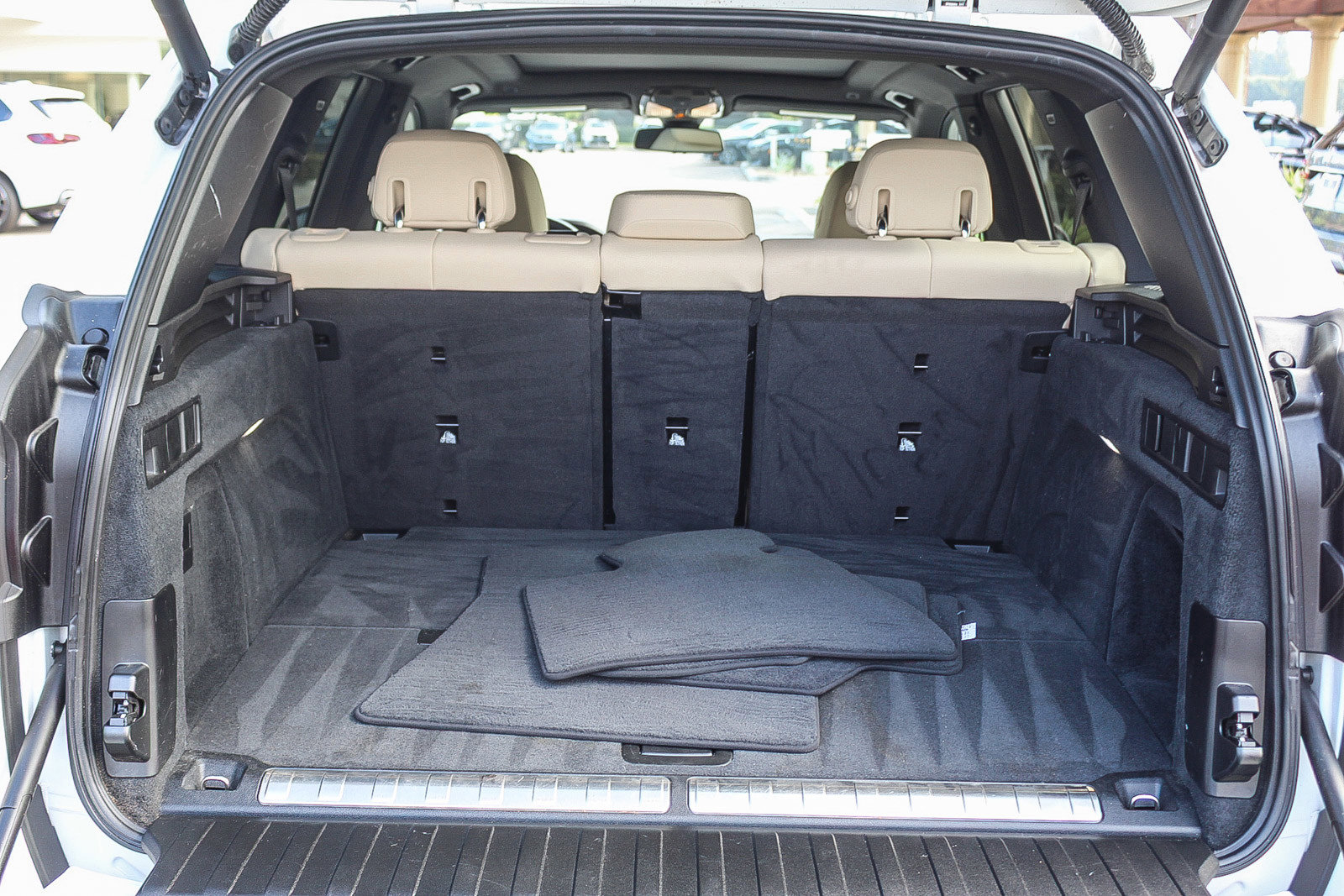 Used 2021 BMW X5 xDrive45e w/ Parking Assistance Package image 26