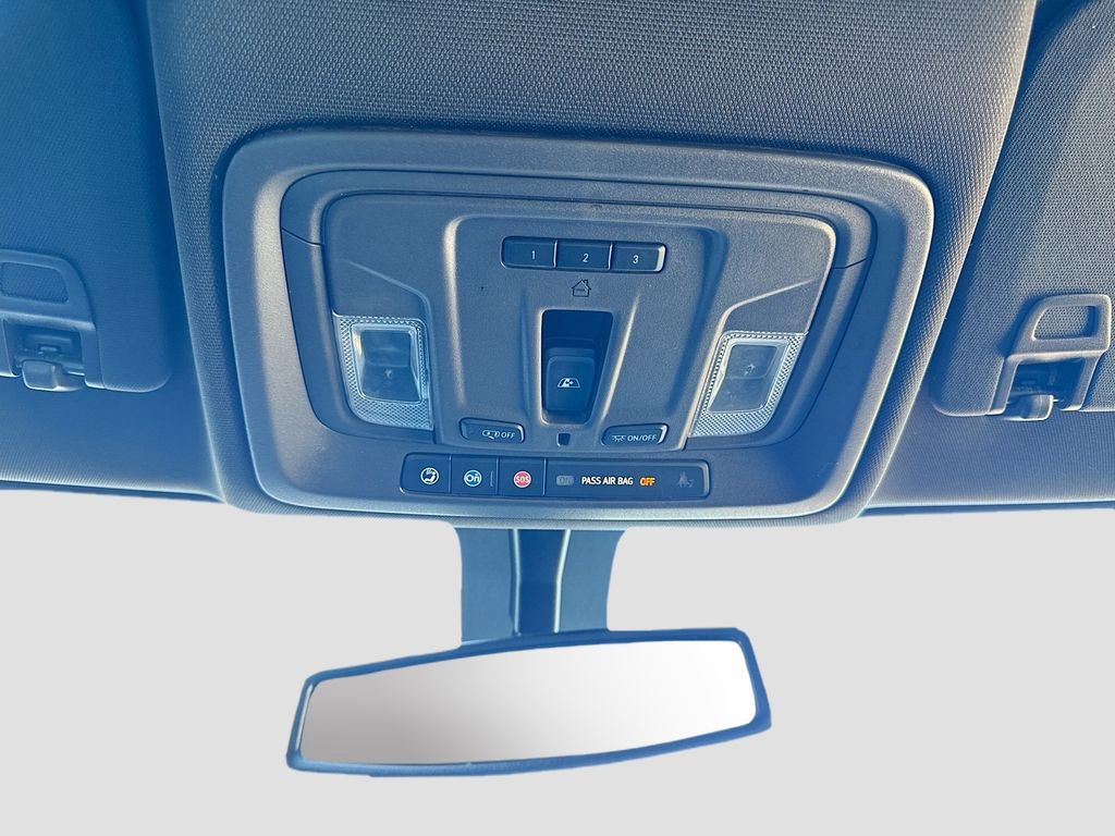 Used 2021 Chevrolet Silverado 3500 LTZ w/ LTZ Texas Edition image 34