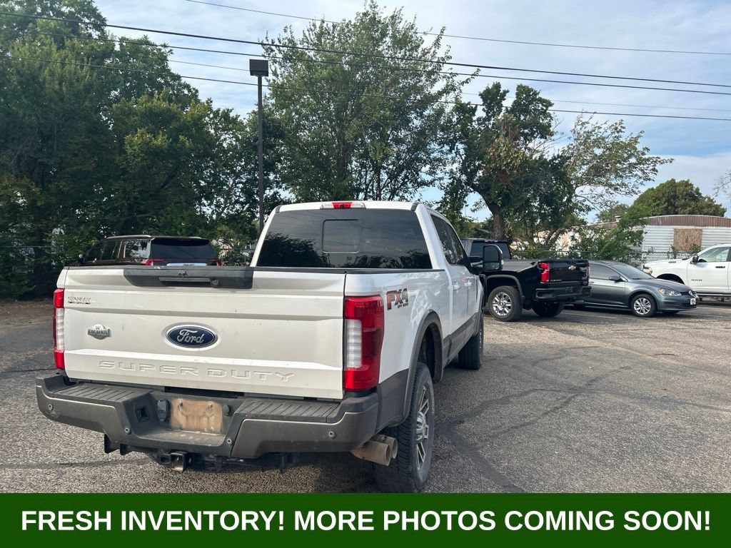 Used 2019 Ford F250 King Ranch w/ King Ranch Ultimate Package AWD/4WD image 3