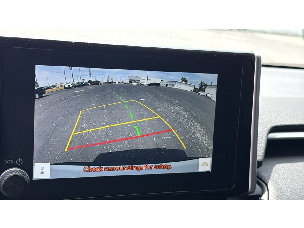Certified 2025 Toyota RAV4 LE AWD/4WD image 17