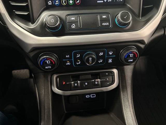 Used 2023 GMC Acadia SLE w/ LPO, Floor Liner Package FWD image 22