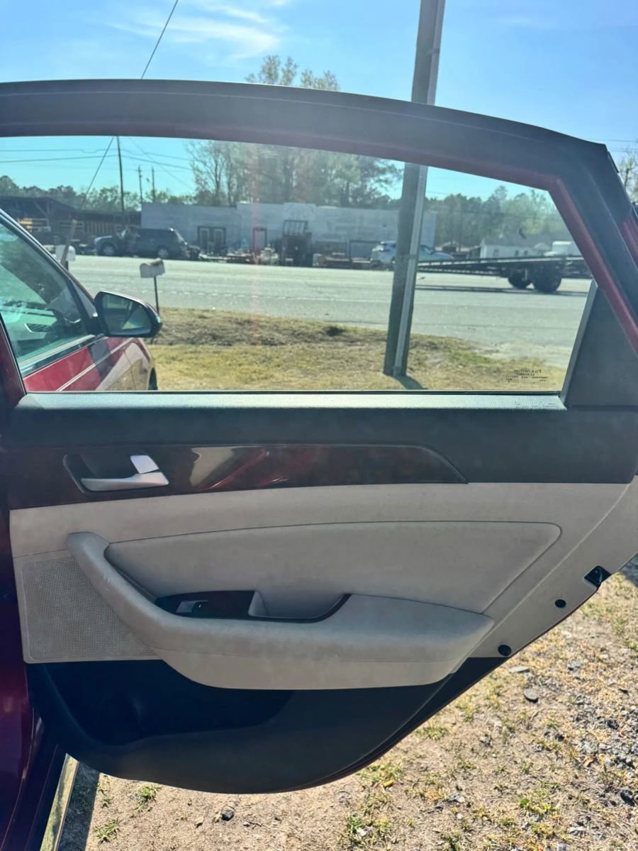 Used 2015 Hyundai Sonata Sport image 15