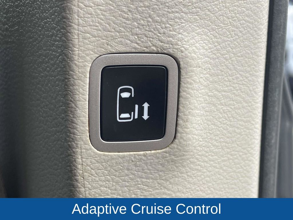 Certified 2021 Chrysler Pacifica Touring-L image 18