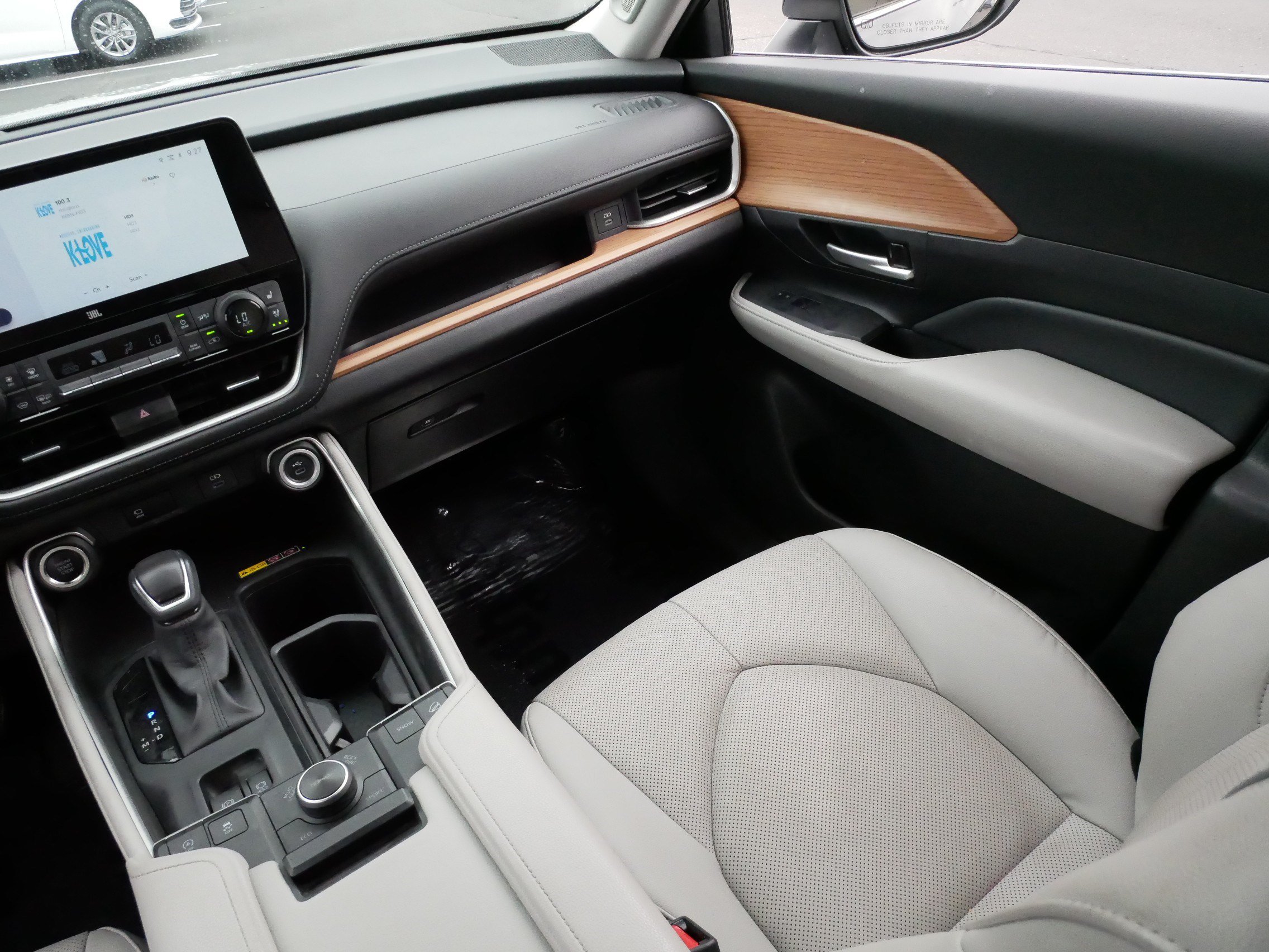 Certified 2025 Toyota Grand Highlander AWD image 11