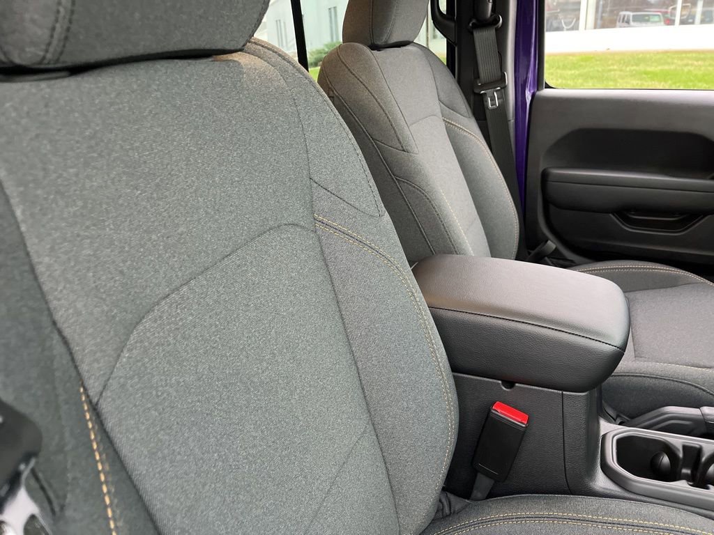 New 2026 Jeep Gladiator Sport image 38