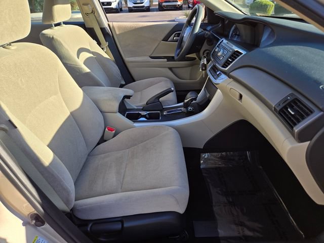 Used 2013 Honda Accord LX image 21
