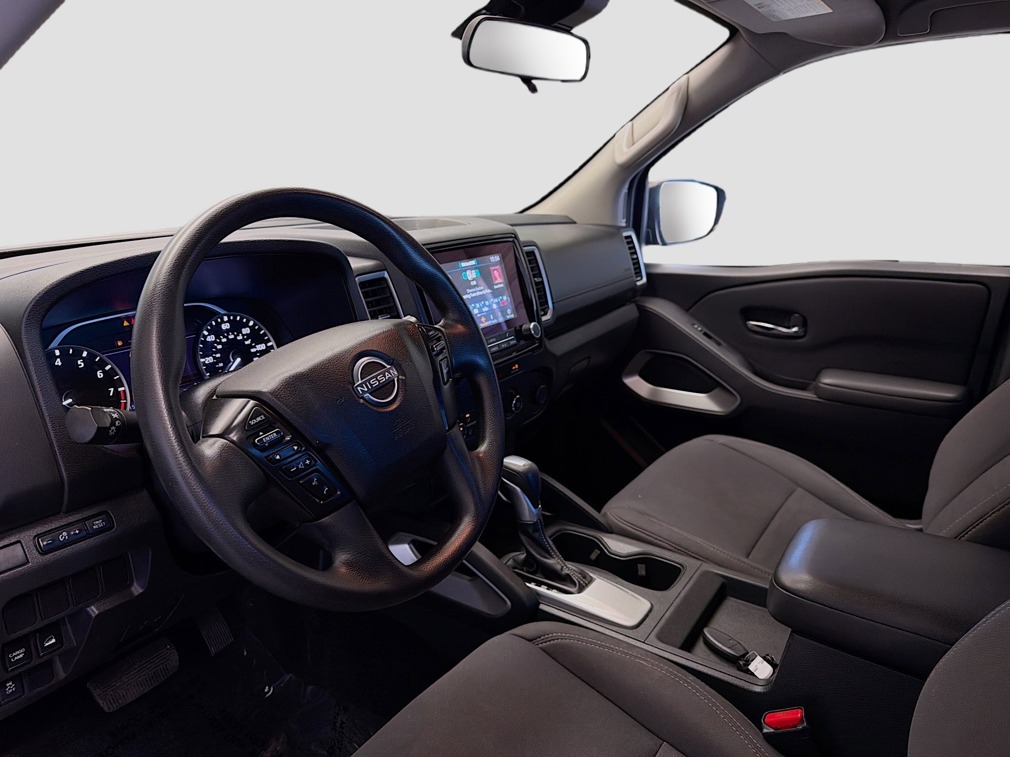 Used 2024 Nissan Frontier SV image 7