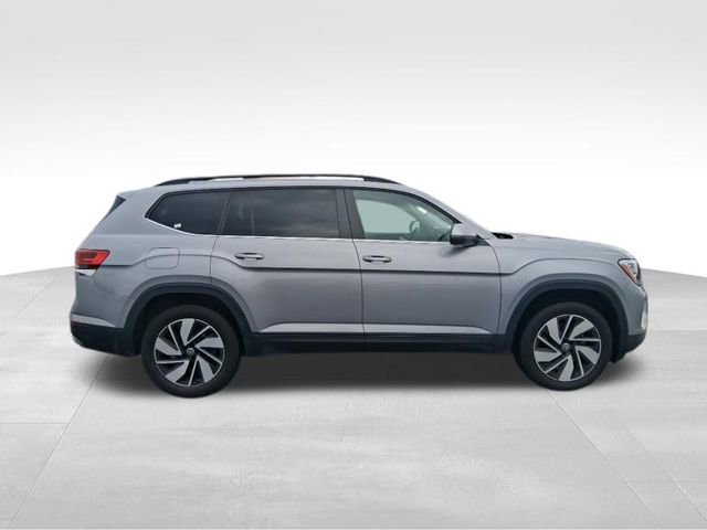 Used 2024 Volkswagen Atlas SE image 8