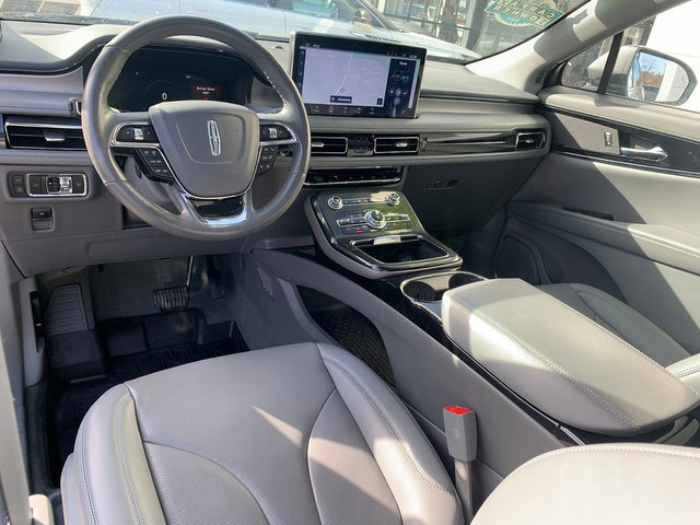 Certified 2023 Lincoln Nautilus Reserve w/ Monochromatic Package AWD/4WD image 17