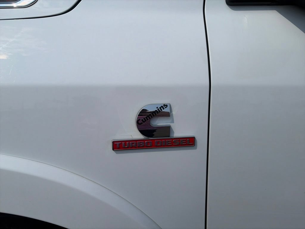 Used 2022 RAM 3500 Limited AWD/4WD image 11