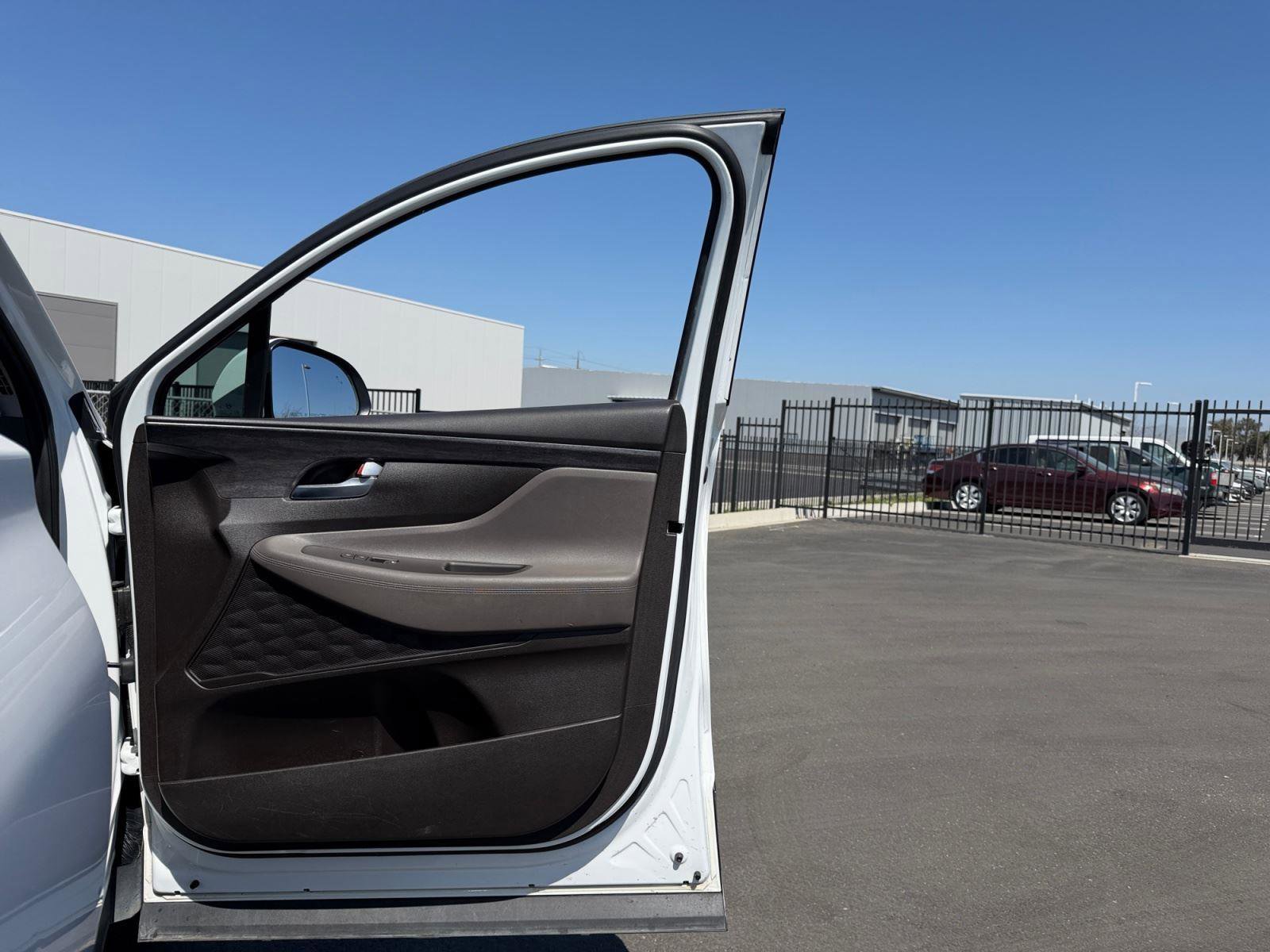 Used 2019 Hyundai Santa Fe SE image 15