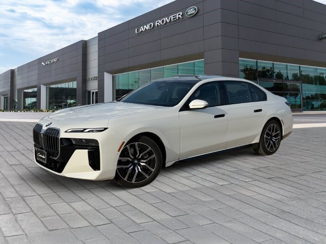 Used 2025 BMW 740i