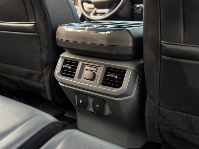 Used 2024 Ford F150 Lariat w/ Equipment Group 502A High AWD/4WD image 20