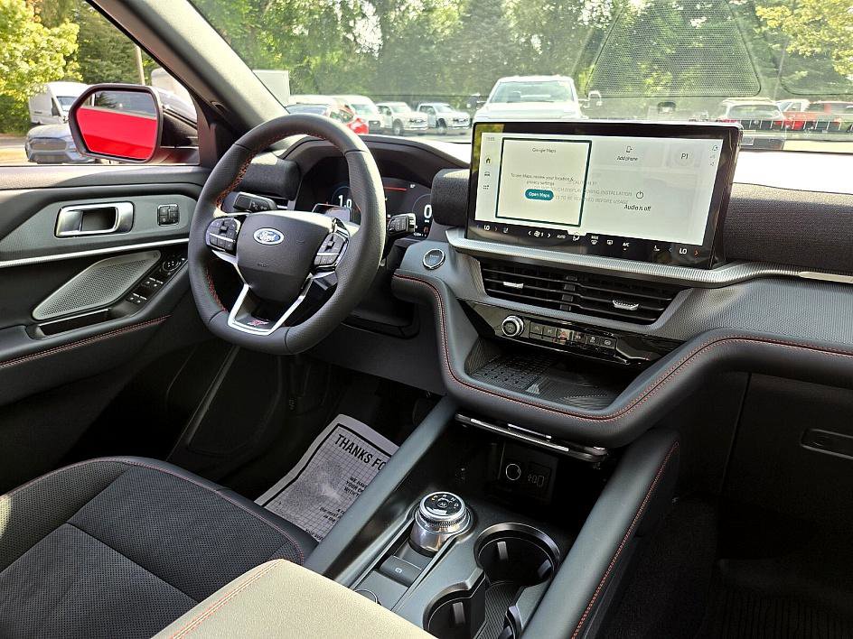New 2025 Ford Explorer ST image 13
