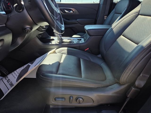 Used 2023 Chevrolet Traverse High Country AWD/4WD image 15