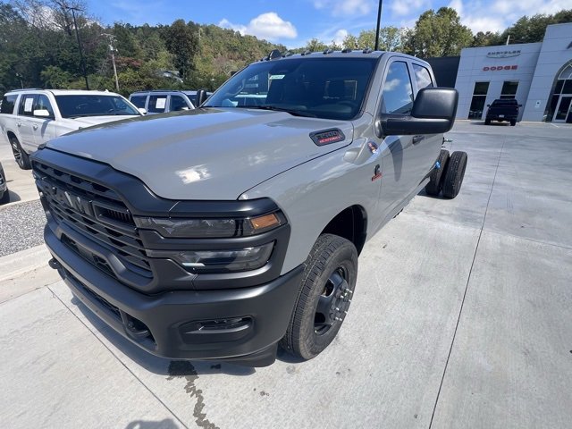 New 2026 RAM 3500 Tradesman image 7
