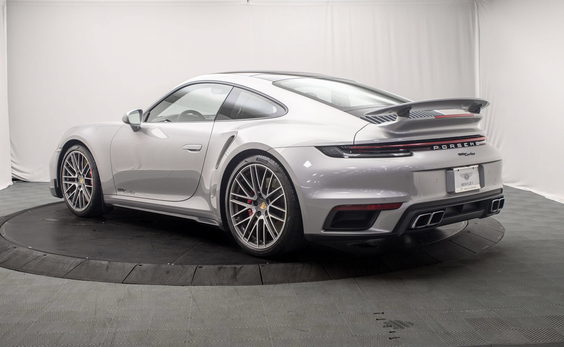Used 2022 Porsche 911 Turbo AWD/4WD image 5