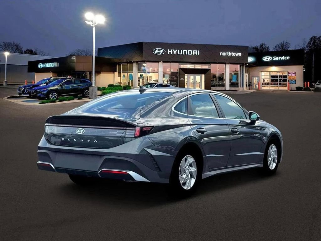 New 2026 Hyundai Sonata SE FWD image 7