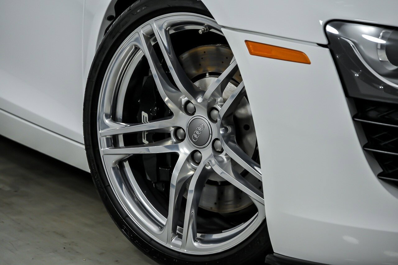 Used 2009 Audi R8 V8 AWD/4WD image 5