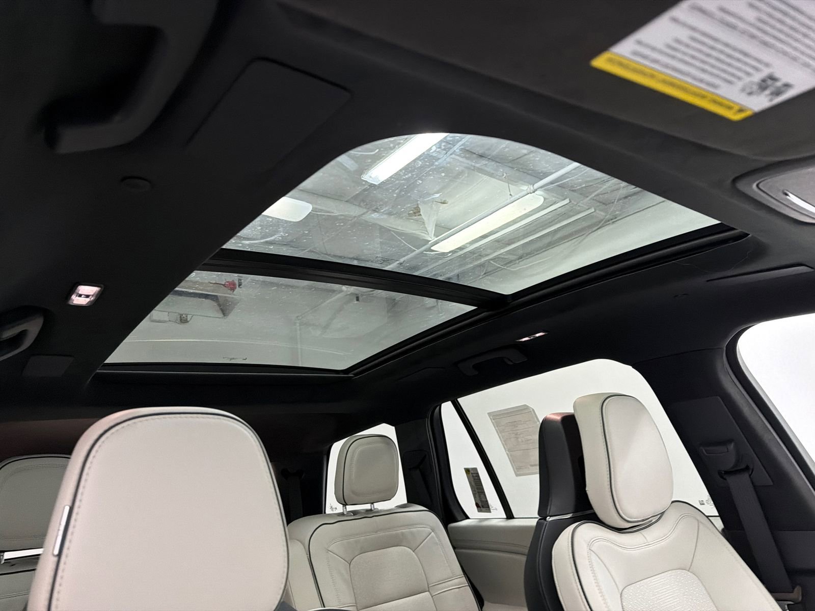 New 2026 Lincoln Aviator Black Label image 13