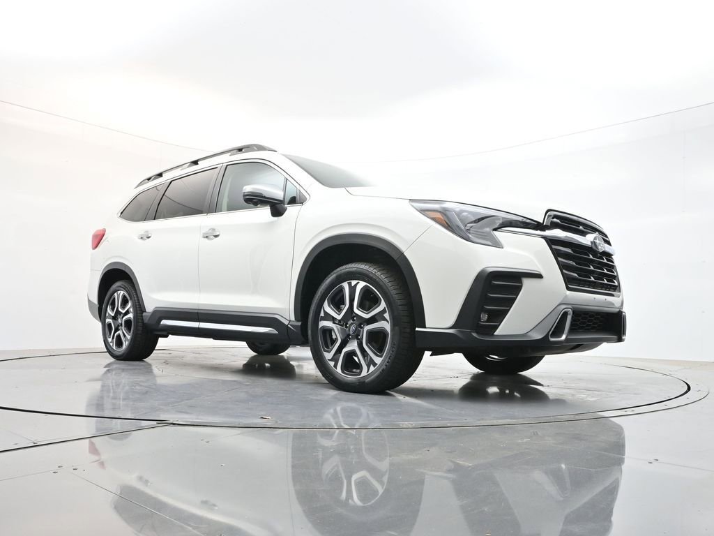 Used 2023 Subaru Ascent Touring AWD/4WD image 29