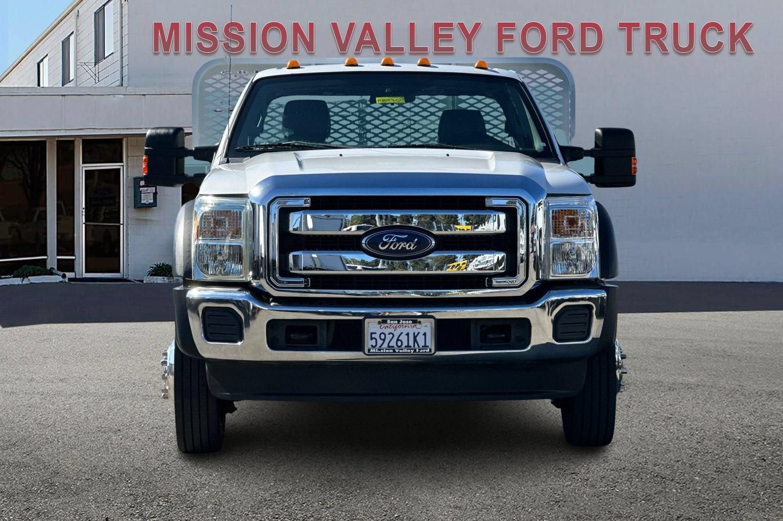 Used 2014 Ford F550 2WD Regular Cab Super Duty image 9