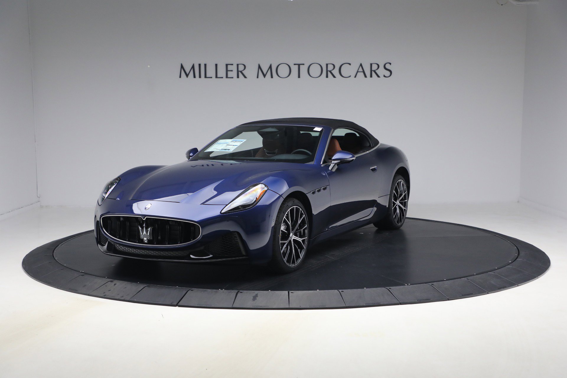New 2026 Maserati GranCabrio Modena image 13