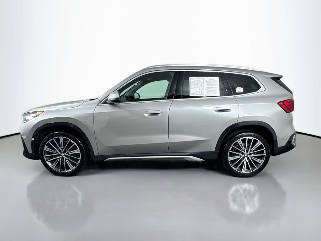Used 2024 BMW X1 xDrive28i w/ Convenience Package AWD/4WD image 8