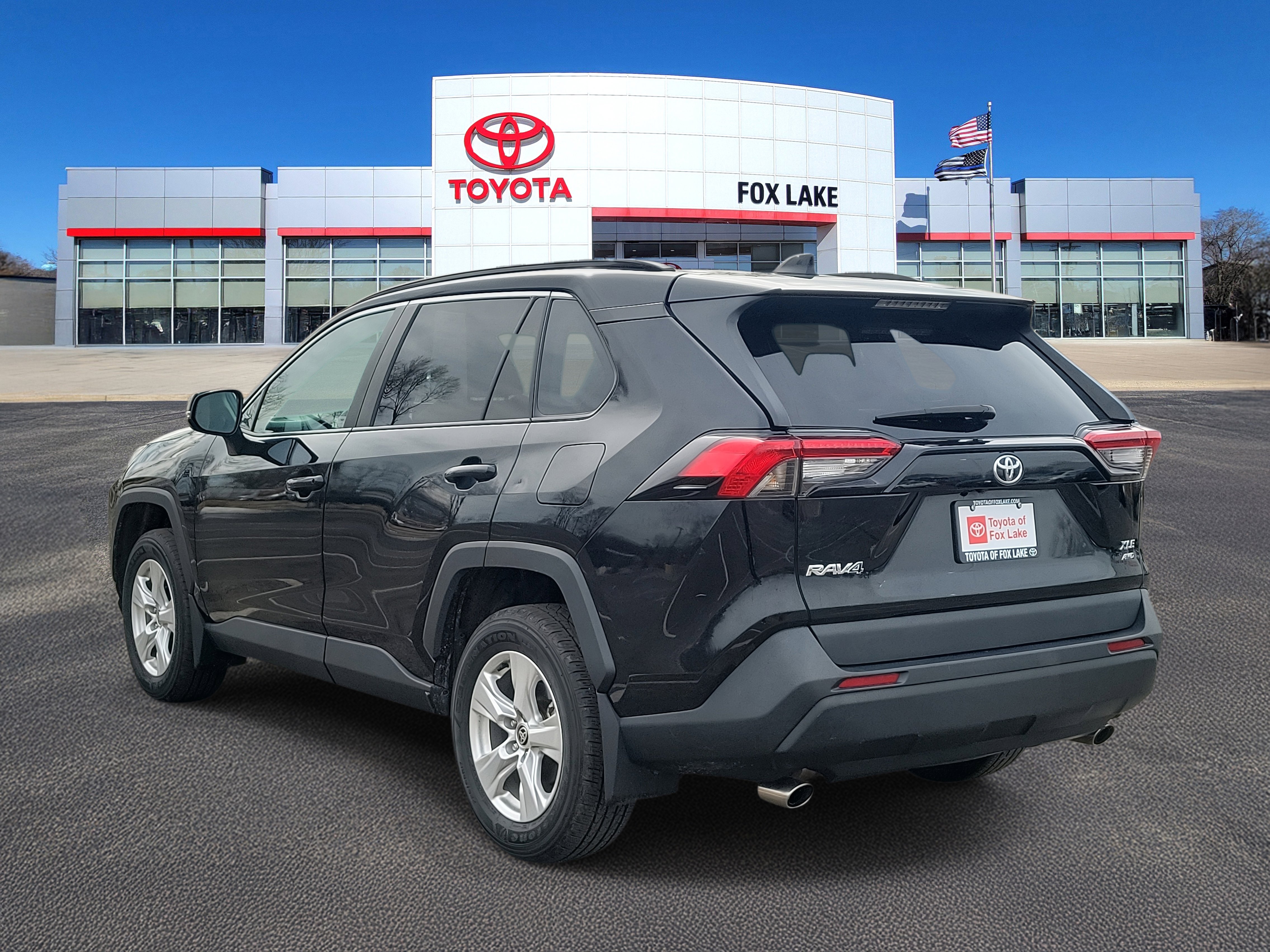 Used 2021 Toyota RAV4 XLE w/ Convenience Package video 3