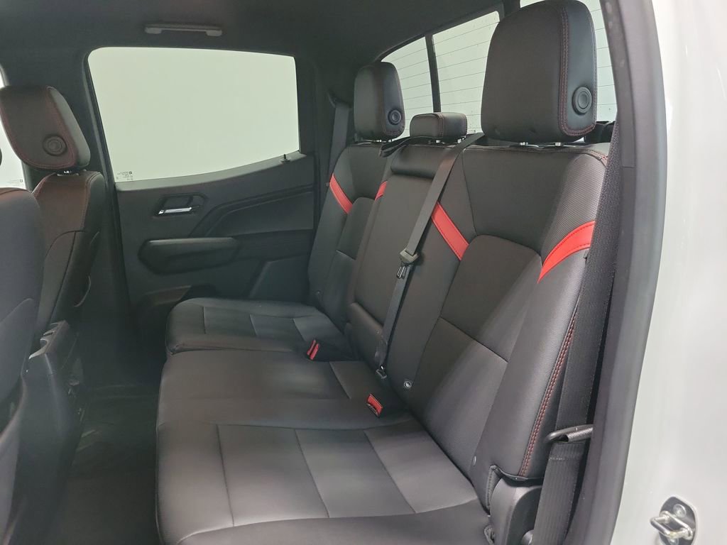 Used 2023 Chevrolet Colorado Z71 w/ Z71 Convenience Package 2 image 36